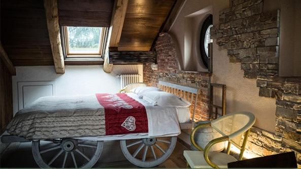 La Via' Bed & Breakfast Cavour Exterior photo