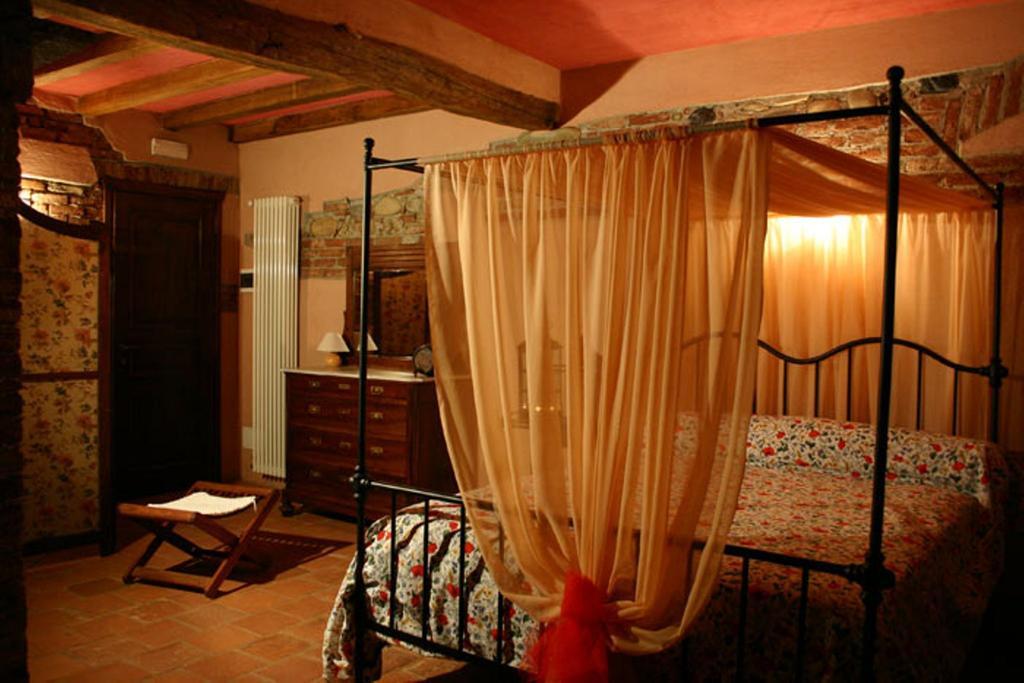 La Via' Bed & Breakfast Cavour Room photo